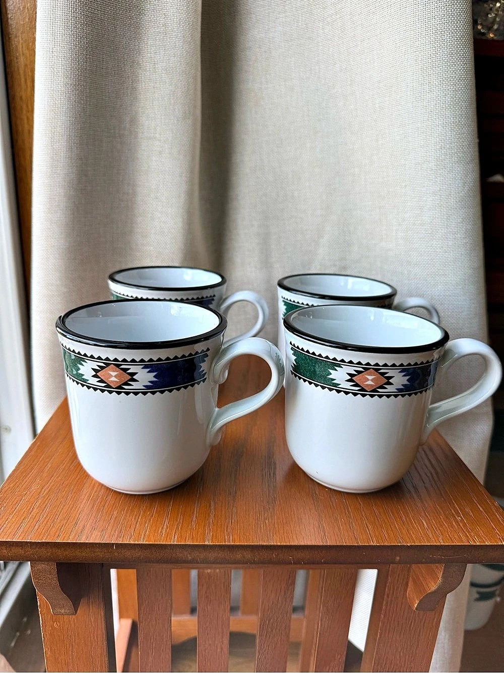 Noritake Kachina 8458 Stoneware Cups White & Green. New. Set of 4